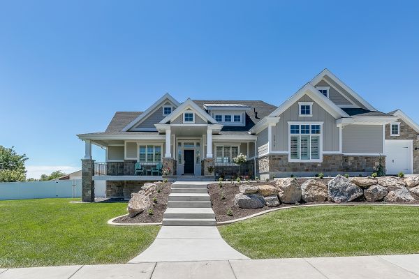 Cost of Front Step Repair in Red Oak