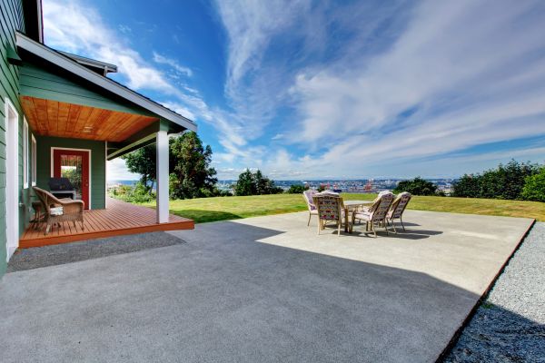 Cost of Concrete Deck Repair in Red Oak