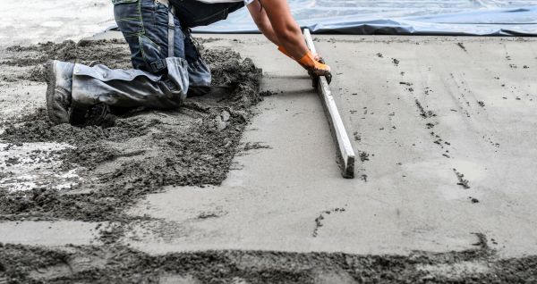 Cost of Cracked Driveway Repair in Red Oak