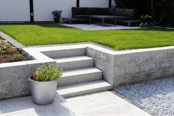 Cost of Backyard Step Repair in Red Oak
