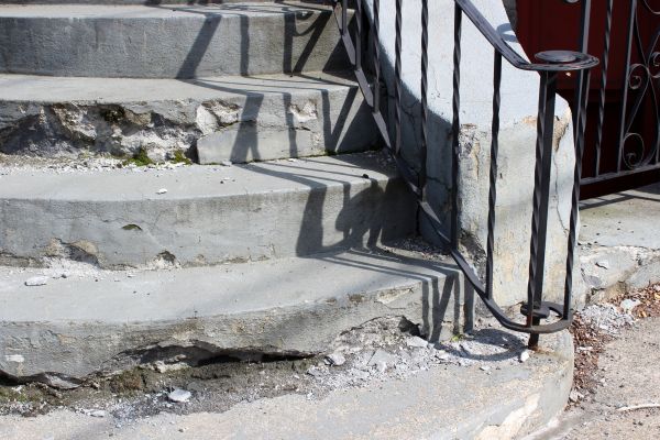 Cost of Cement Stairs Repair in Red Oak