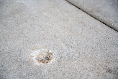 Who Does Concrete Repairs